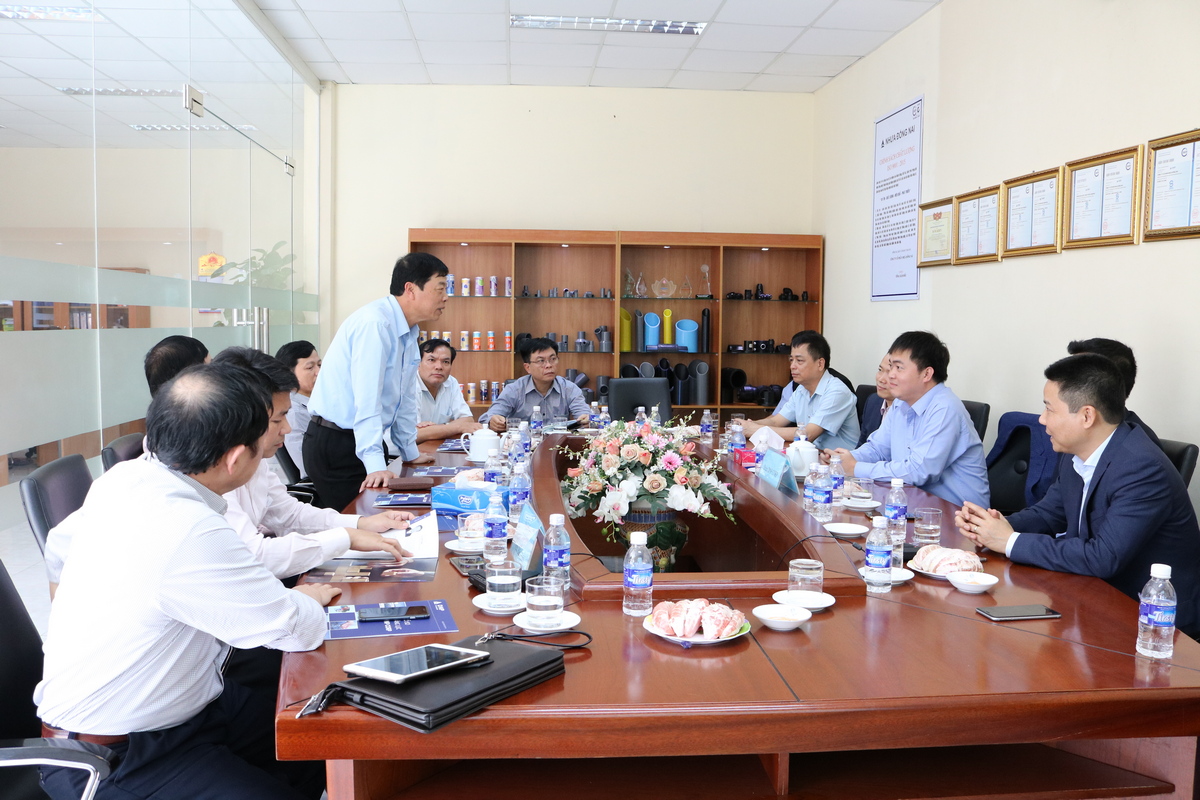 LÃNH ĐẠO TỈNH BẮC GIANG ĐÁNH GIÁ CAO QUY TRÌNH SẢN XUẤT CỦA NHỰA ĐỒNG NAI